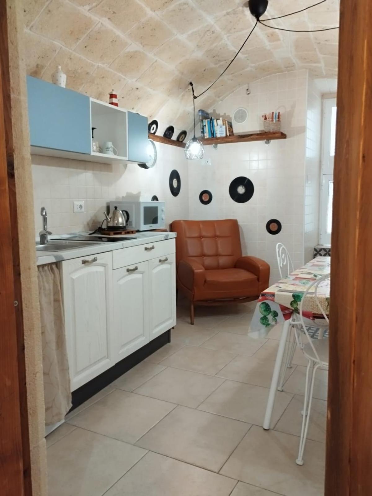 Apartamento Dimora Don Camillo Monopoli Exterior foto